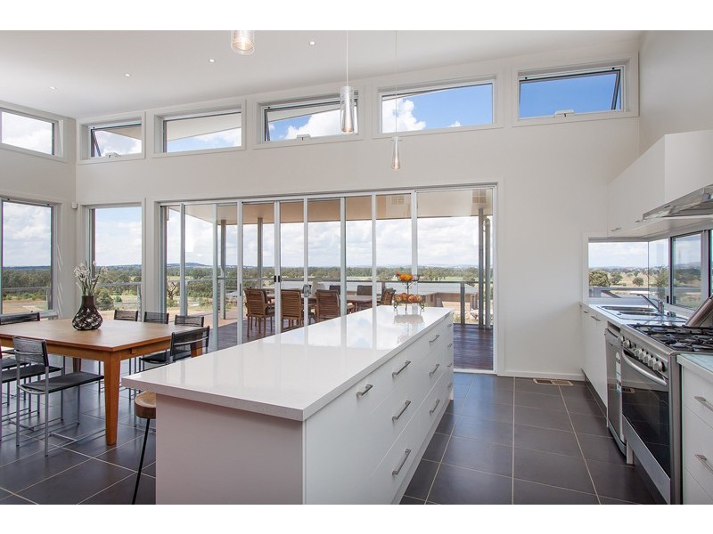 77 Riverview Drive, Moorong NSW 2650