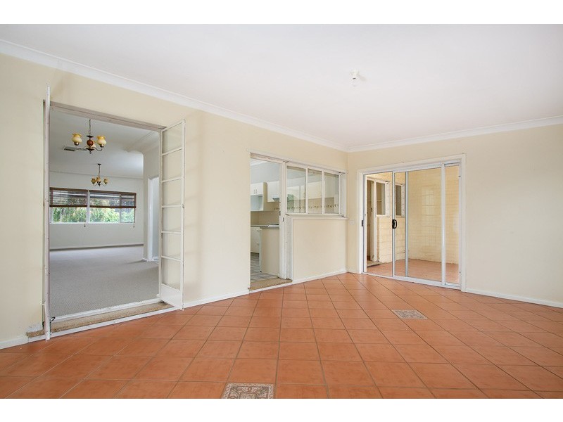 128-130 Fernleigh Road, Mount Austin NSW 2650