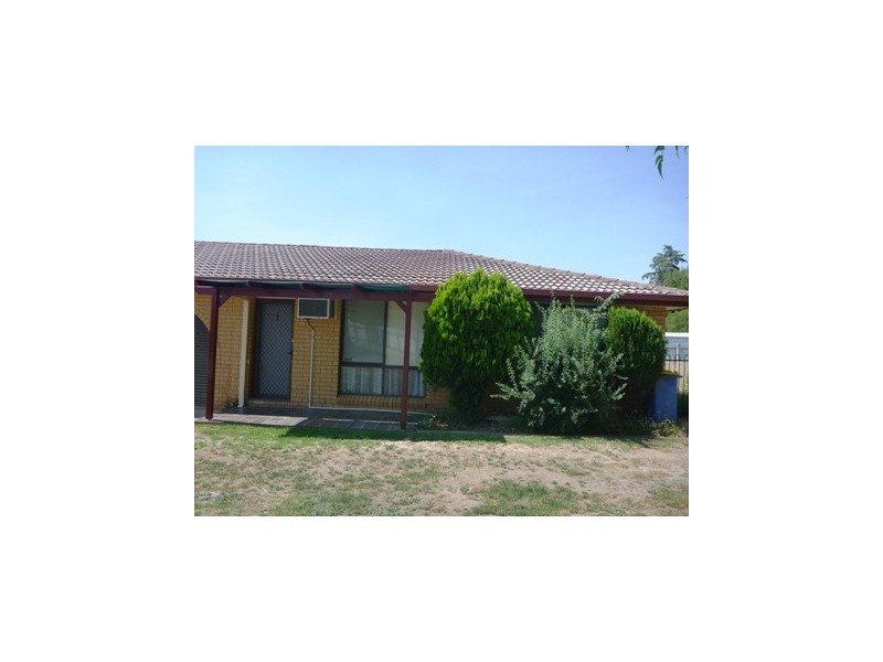 3/5 Borneo Crescent, Ashmont NSW 2650