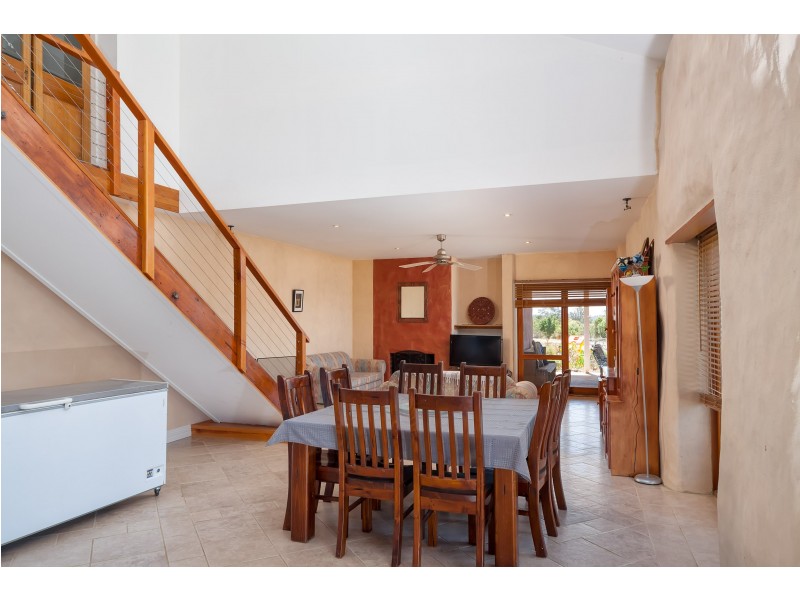 33 Kunzea Place, Springvale NSW 2650