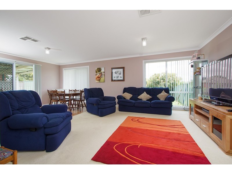 71 Eldershaw Drive, Forest Hill NSW 2651