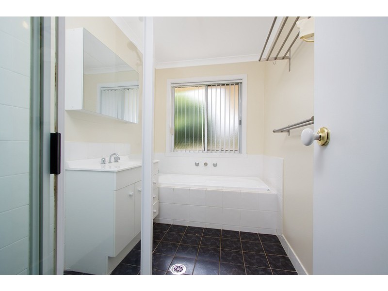 71 Eldershaw Drive, Forest Hill NSW 2651