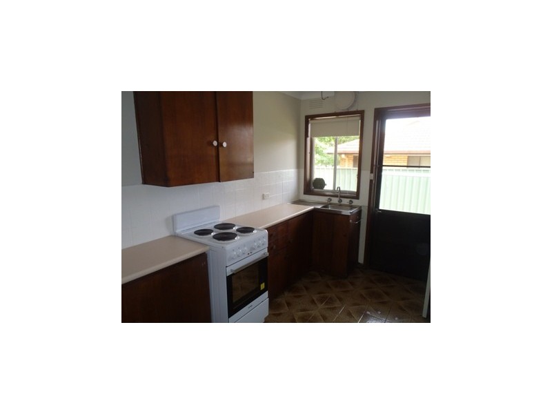 1/89 Ziegler Ave, Kooringal NSW 2650