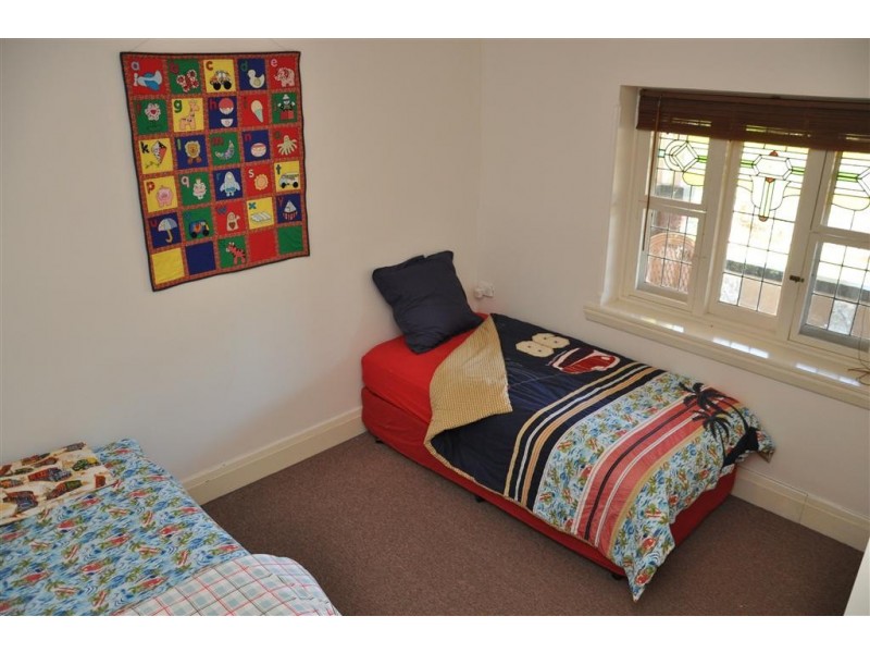 21 Brookong Avenue, Wagga Wagga NSW 2650