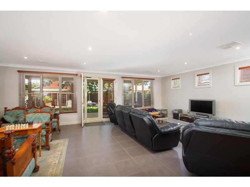 62 Best Street, Wagga Wagga NSW 2650