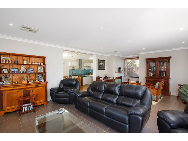 62 Best Street, Wagga Wagga NSW 2650