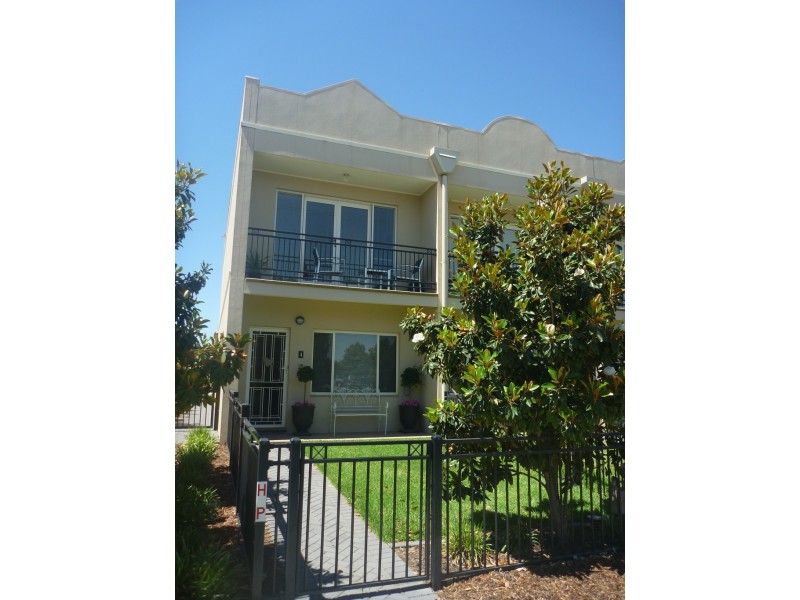 4/20 Travers Street, Wagga Wagga NSW 2650