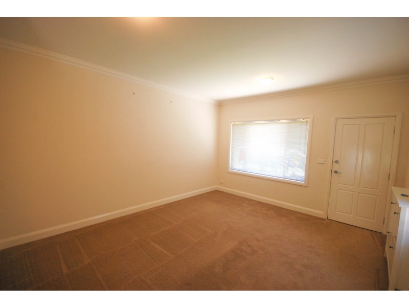 4/20 Travers Street, Wagga Wagga NSW 2650