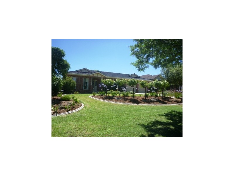 28 Kimberley Drive, Tatton NSW 2650