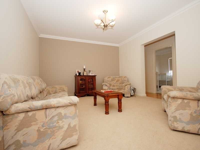 46 Kansas Drive, Tolland NSW 2650