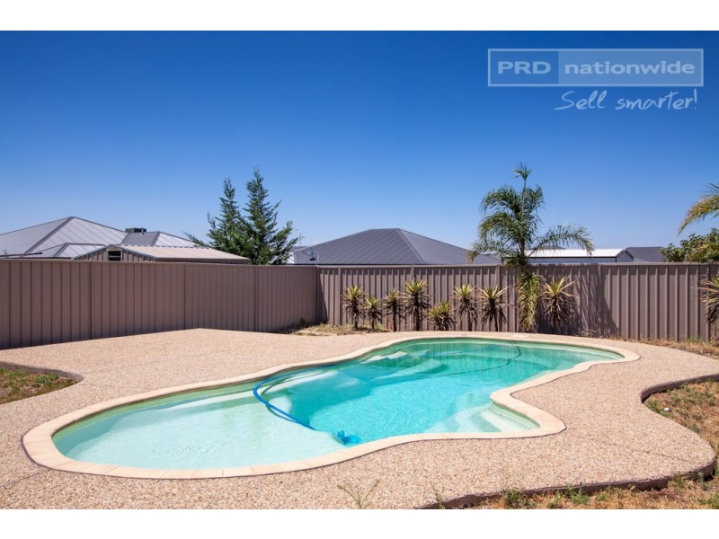 94 Mima Street, Glenfield Park NSW 2650