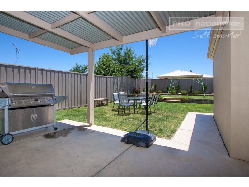 36 Mirrul Street, Glenfield Park NSW 2650