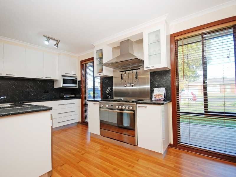 40 Bandera Avenue, Glenfield Park NSW 2650