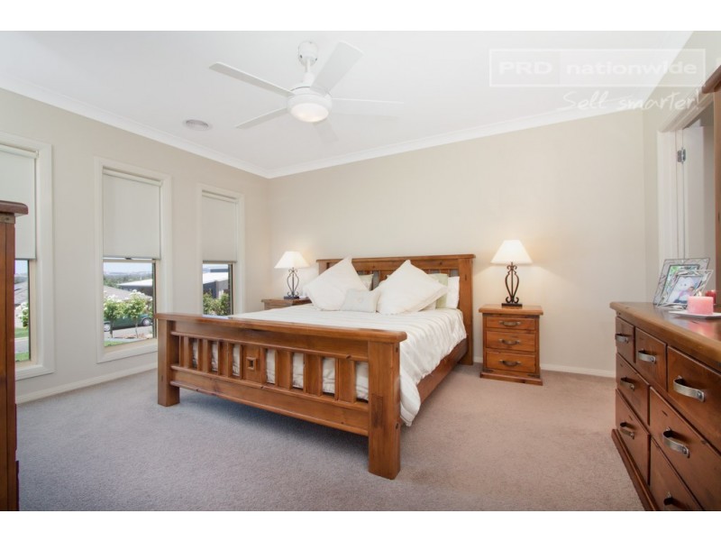 73 Atherton Crescent, Tatton NSW 2650