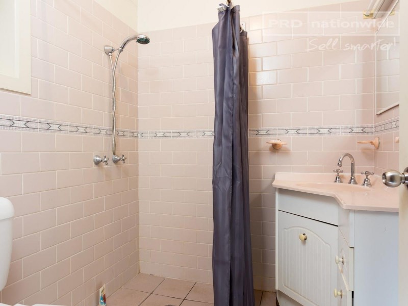 112 Undurra Drive, Glenfield Park NSW 2650