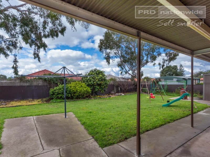 112 Undurra Drive, Glenfield Park NSW 2650