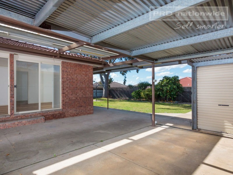 112 Undurra Drive, Glenfield Park NSW 2650