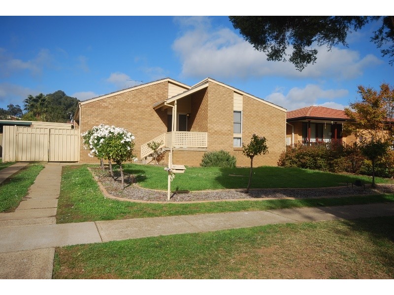 34 Blakemore Ave, Ashmont NSW 2650