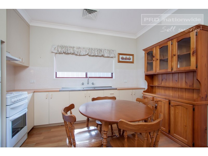 206 Fitzmaurice Street, Wagga Wagga NSW 2650