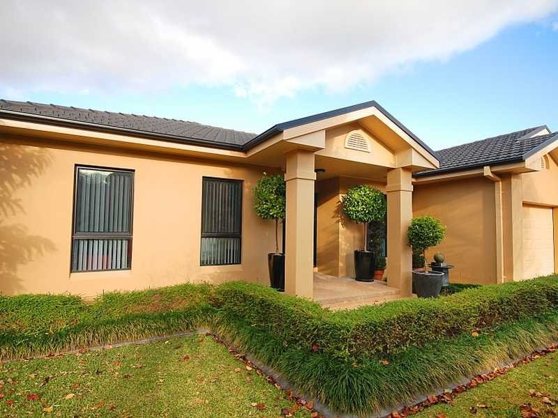 8 Headley Place, Kooringal NSW 2650