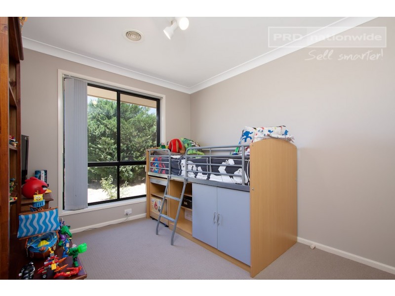 3 Mackay Place, Wagga Wagga NSW 2650