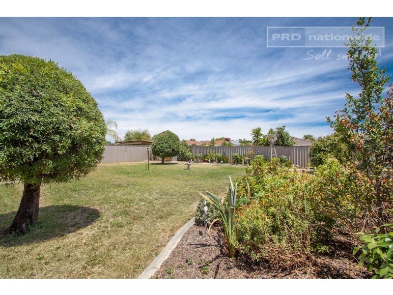 4 Goborra Street, Glenfield Park NSW 2650