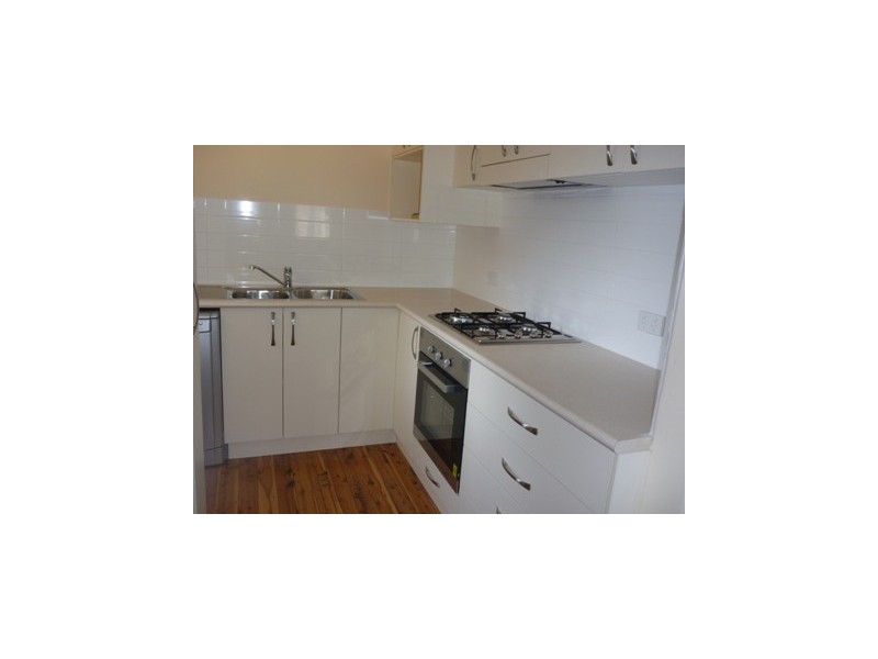 99 Macleay Street, Turvey Park NSW 2650