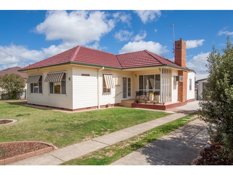 2 Cullen Road, Wagga Wagga NSW 2650