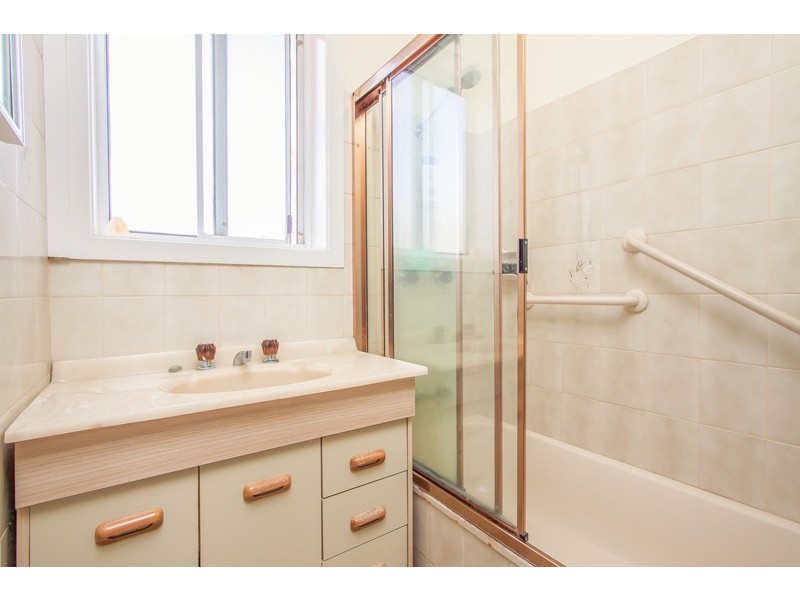 2 Cullen Road, Wagga Wagga NSW 2650