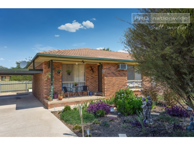 4 Borneo Crescent, Ashmont NSW 2650