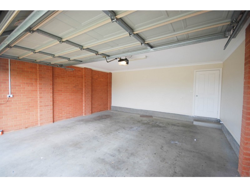 1/6 Kimberley Drive, Tatton NSW 2650
