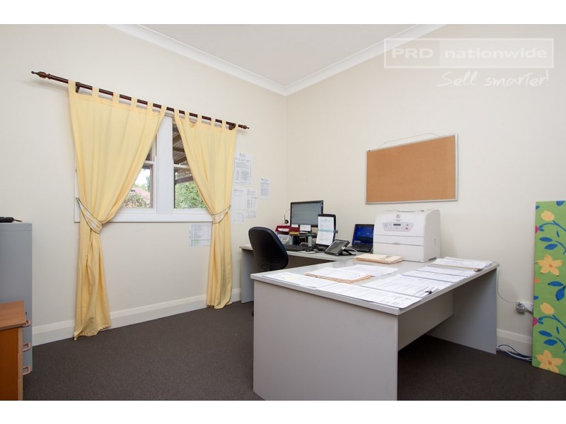 32 Meurant Avenue, Wagga Wagga NSW 2650