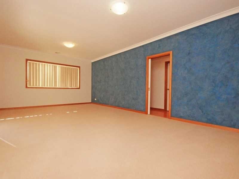 43 Tamar Drive, Tatton NSW 2650