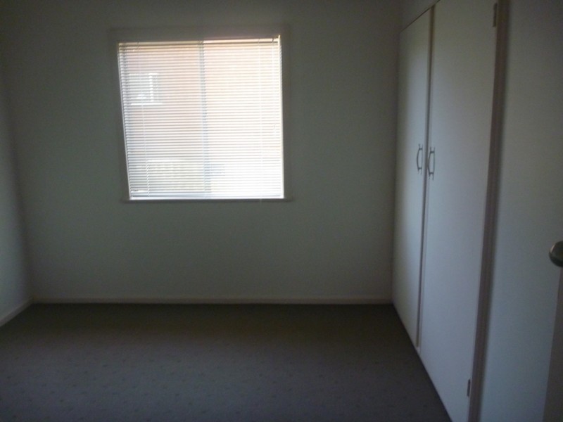 71 Tichborne Crescent, Kooringal NSW 2650