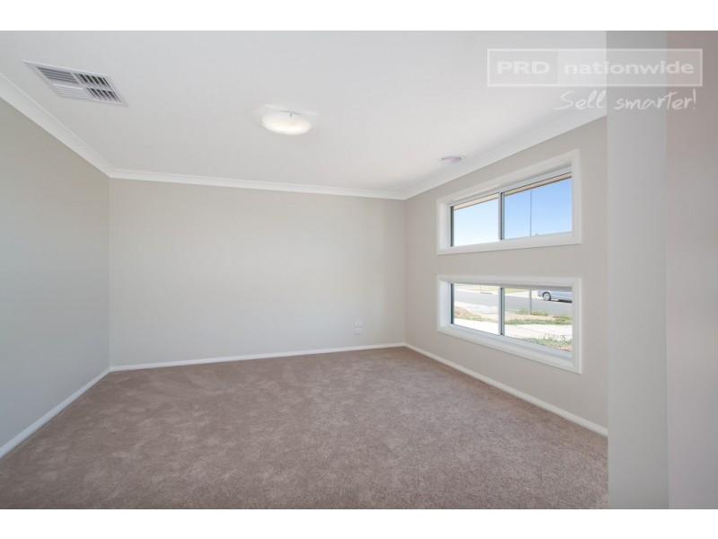 67 Messenger Avenue, Boorooma NSW 2650