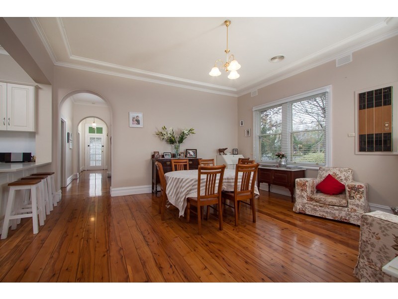 30 Beckwith Street, Wagga Wagga NSW 2650