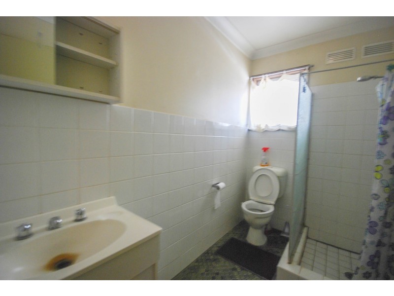 4/15 Edney Street, Kooringal NSW 2650