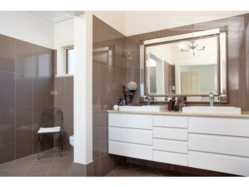 2 Idaho Street, Tolland NSW 2650