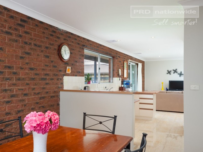 1 Graham Ave, Gumly Gumly NSW 2652