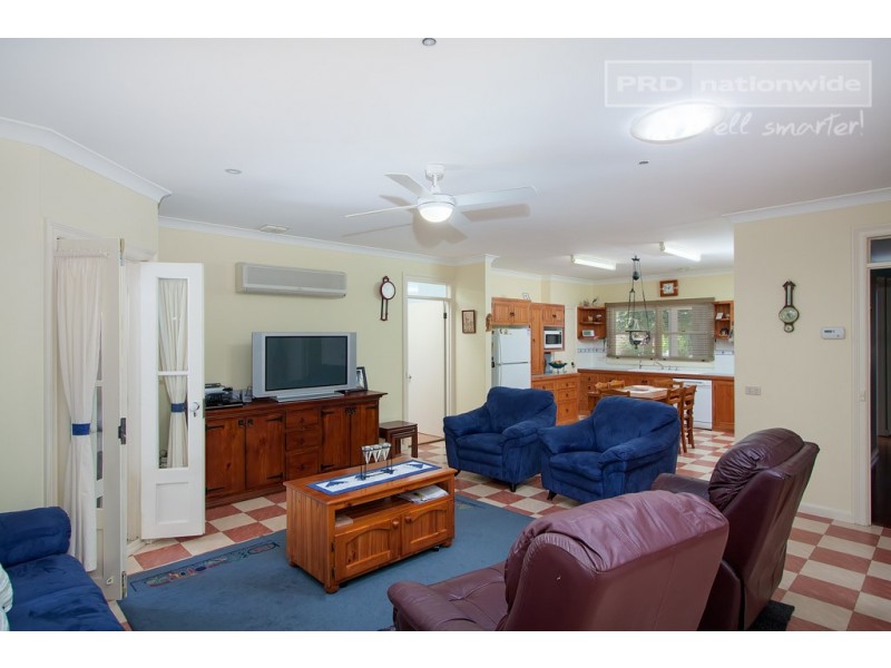 2 Malebo Place, Tatton NSW 2650