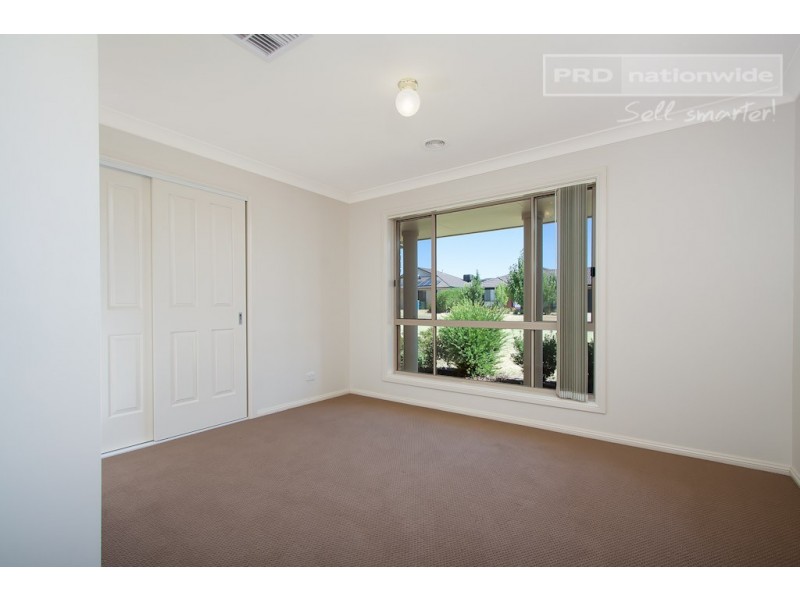 50 Mima Street, Glenfield Park NSW 2650