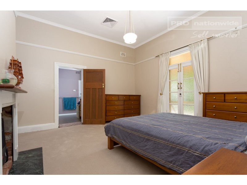 38 Trail Street, Wagga Wagga NSW 2650