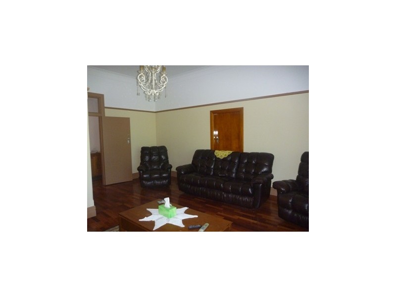 15 Gurwood Street, Wagga Wagga NSW 2650