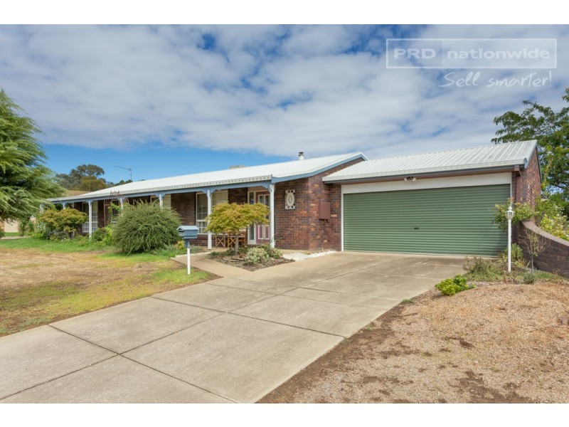 14 Darri Street, Glenfield Park NSW 2650