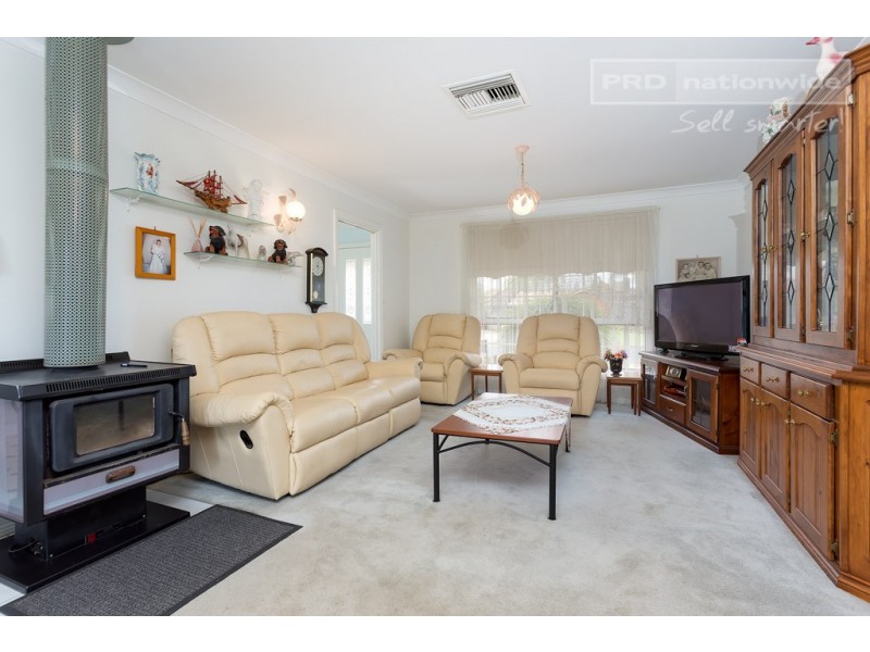 14 Darri Street, Glenfield Park NSW 2650