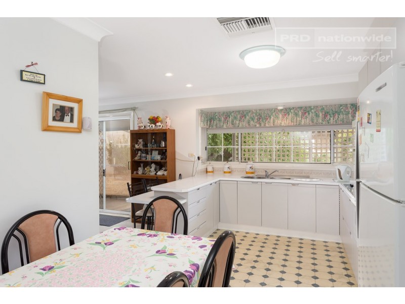 14 Darri Street, Glenfield Park NSW 2650