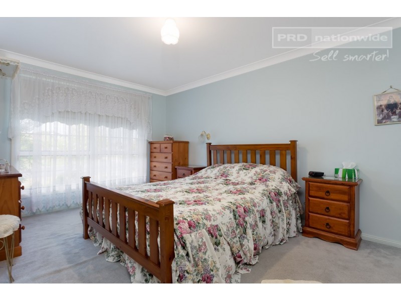 14 Darri Street, Glenfield Park NSW 2650