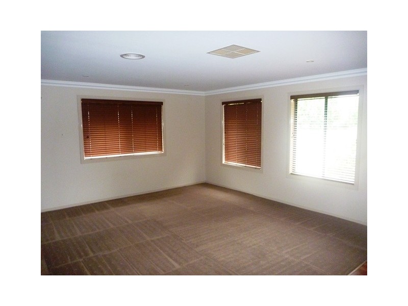 2/1 Post Place, Wagga Wagga NSW 2650