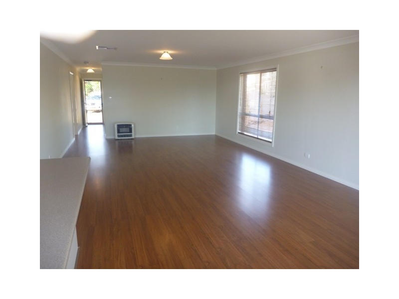 56 Methul Street, Coolamon NSW 2701