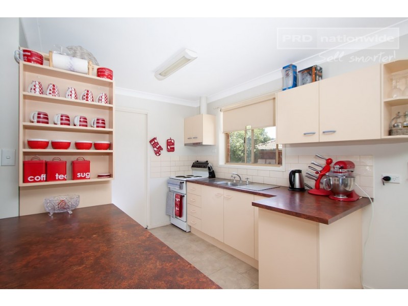 1/35 Doman Street, Estella NSW 2650